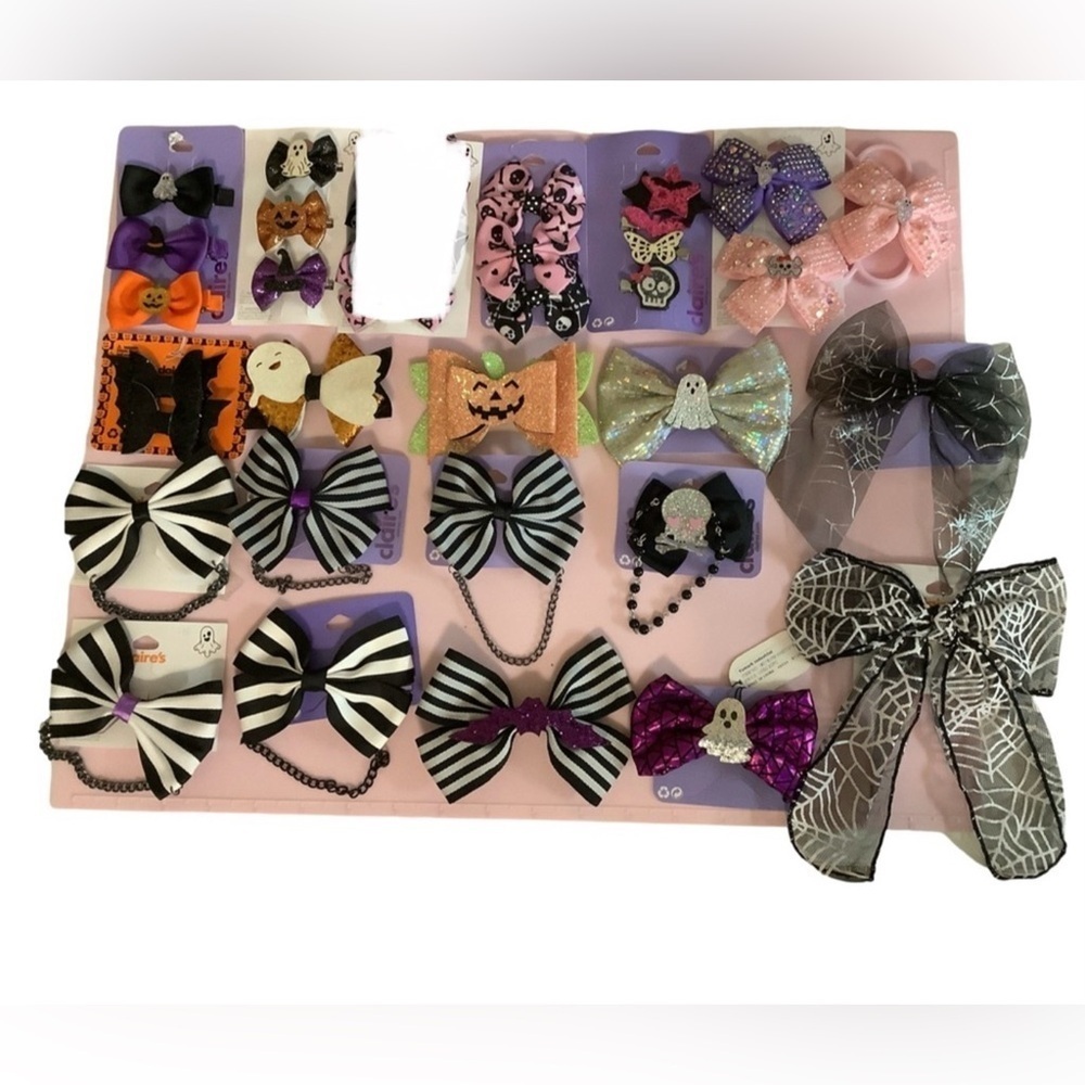 Claire's Halloween Hair Accessories 32pcs Bundle Black, Purple, Orange, & White.